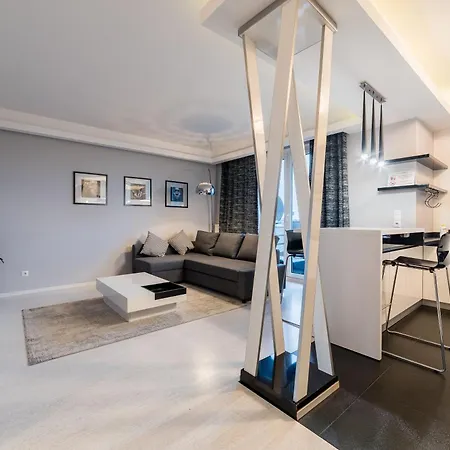 Karpia Deluxe Poznan